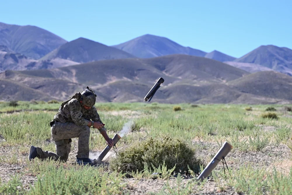 Photos Munitions Photographed Leaving The Weapon Page 17 A