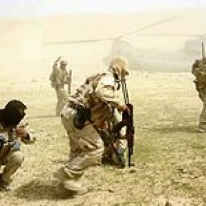 580162_2nd_Commando_Regiment_Afghanistan_2012_boarding_US_Army_Chinook.jpg