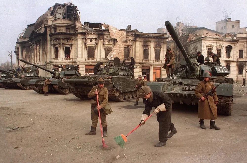 Photos - Romanian Revolution, 1989 | A Military Photo & Video Website