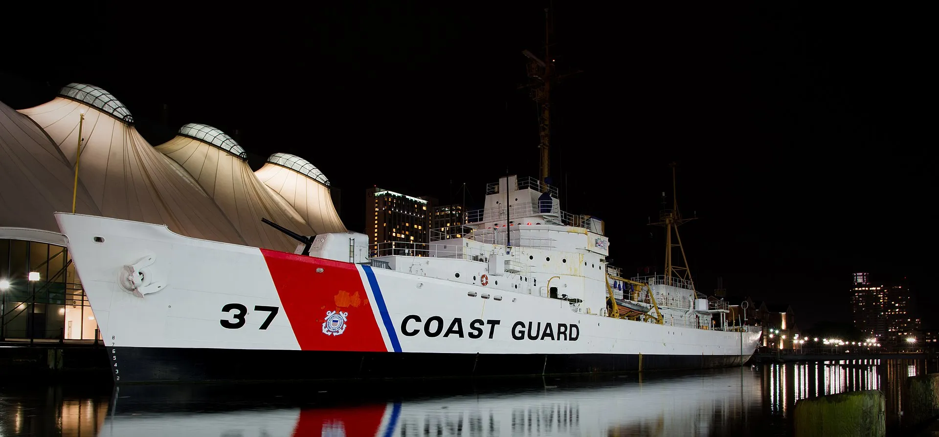 1920px-USCGC_Taney_at_night.webp