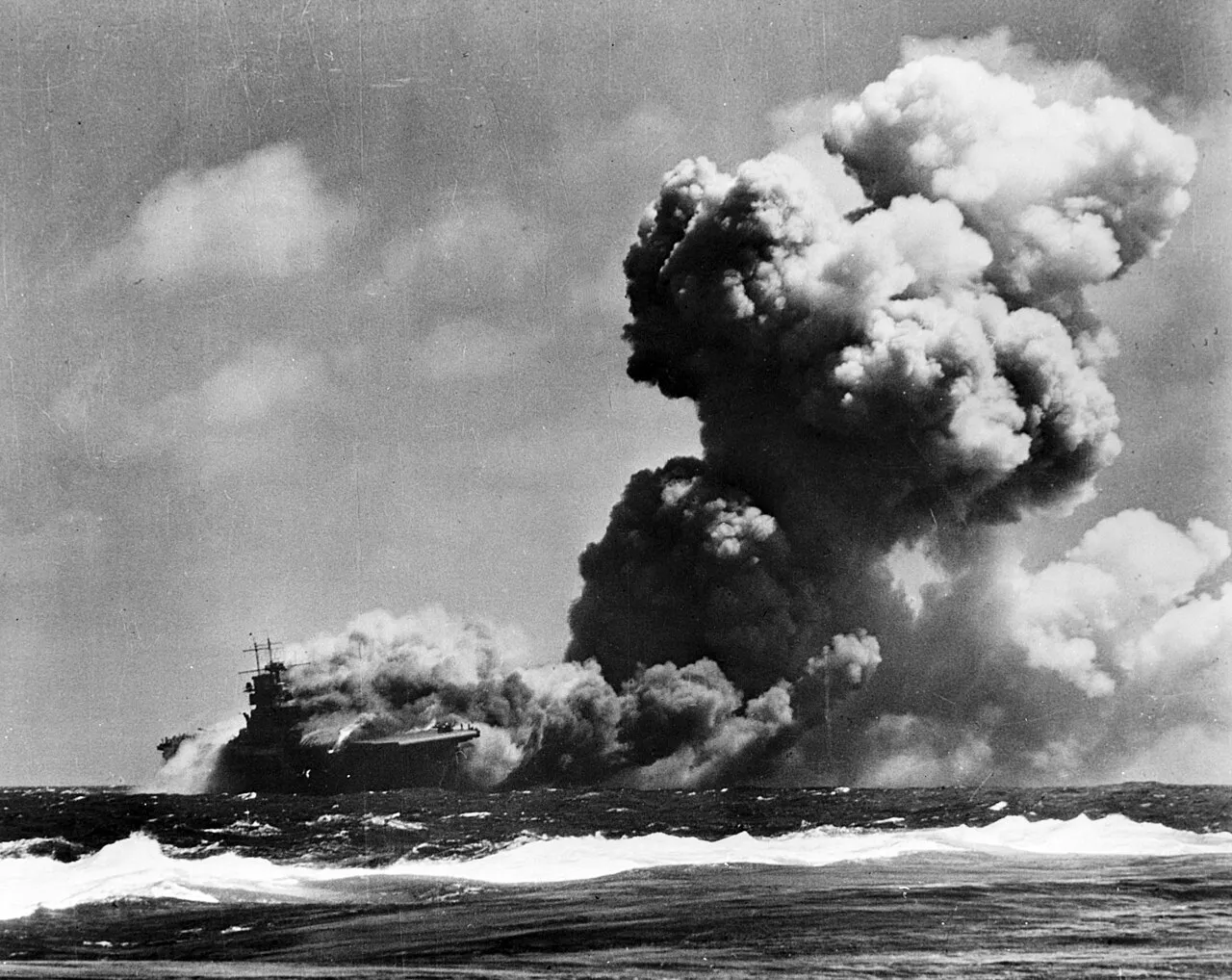 %29_burning_on_15_September_1942_%28fsa.8e00768%29.webp