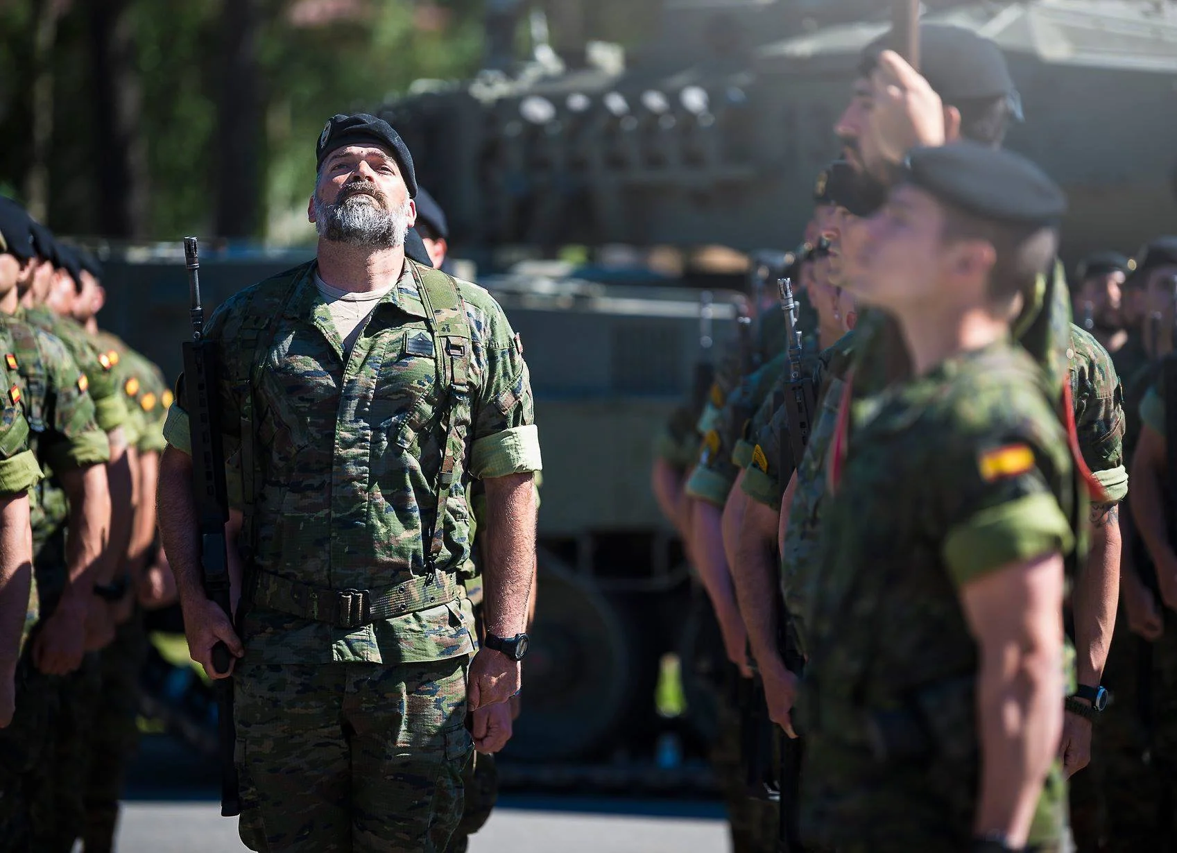 The Army In Spanish - Army Military