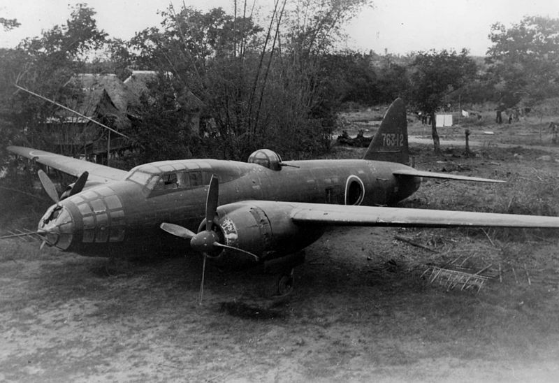 800px-Mitsubishi_G4M_captured_on_ground_1945.jpeg