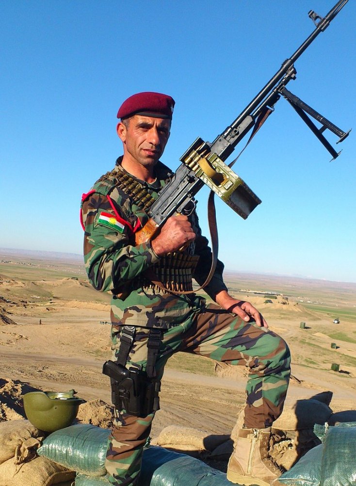 800px-Peshmerga_Kurdish_Army_(14907855742).jpg
