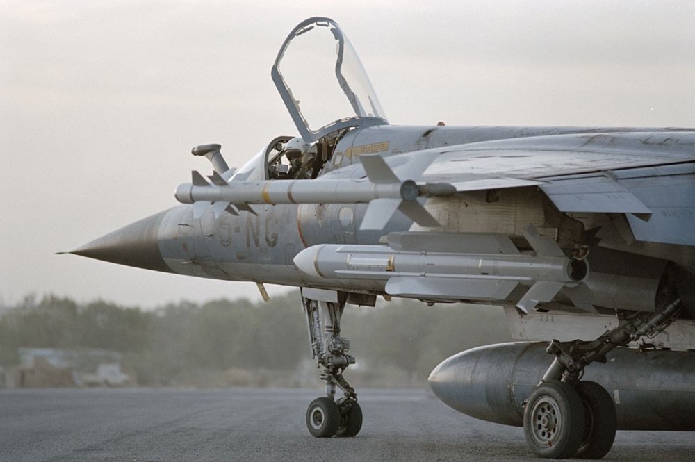 AdA Mirage F1C (5-NG) of 5 Esc at N'Djamena (17 to 26 March 1986).jpg