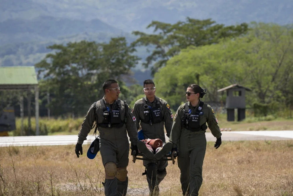 aeromedical-evacuation-training-19.webp