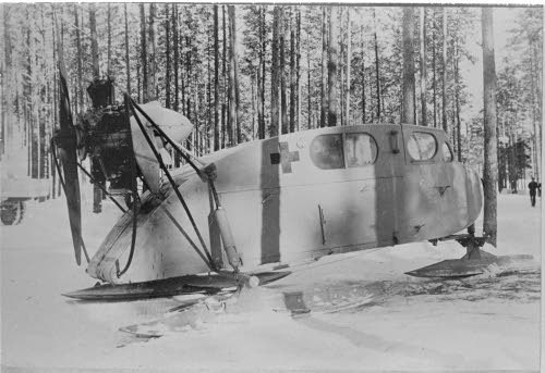 Aerosled near Kakisalmi in March 1940.jpg