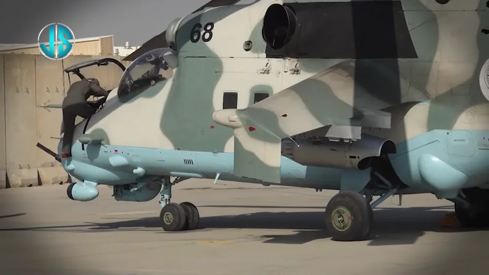 Afghan Mi-24 (68) on ground (2024).webp