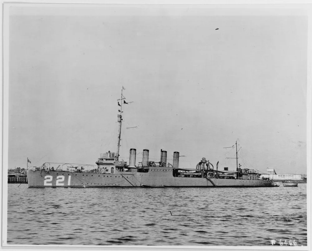an-pablo-ca-c-1920-21-5868-x-4728-v0-3cs54aj24e9d1.webp