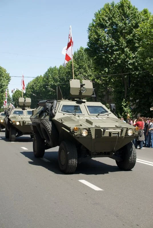 Armoured_car_during_the_independence_day_of_Georgia_Tbilisi_1.webp