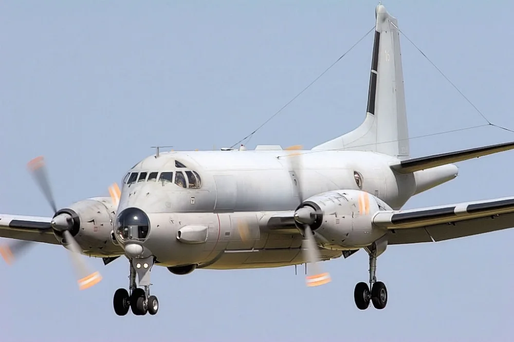 Atlantic_-_RIAT_2006_%282457788396%29.webp