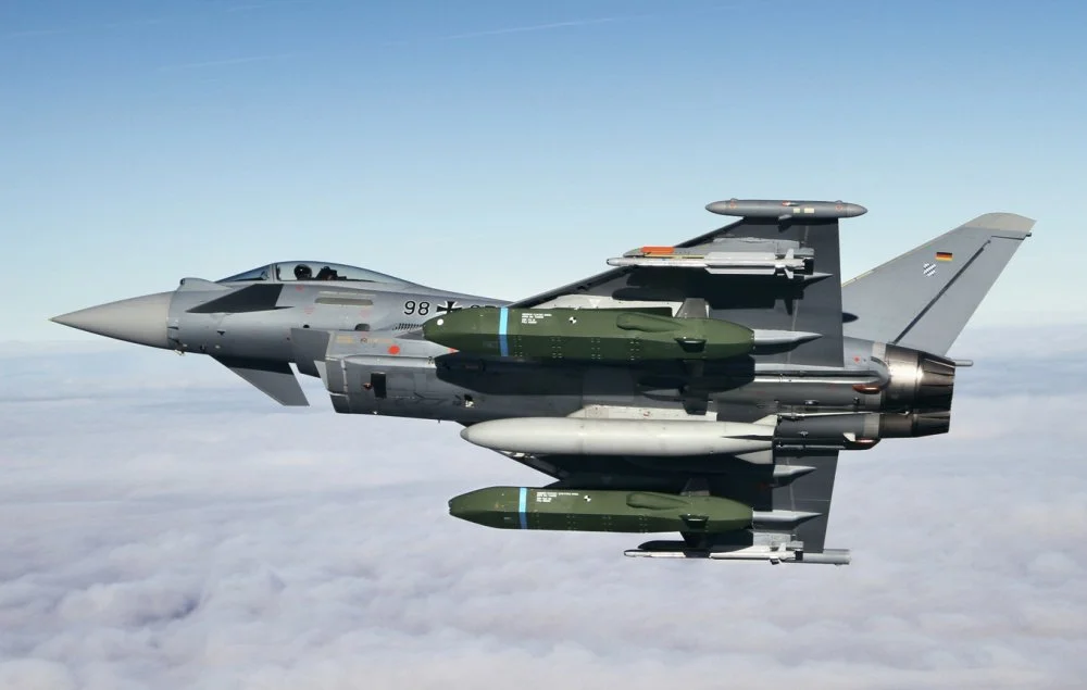 Auch-mit-dem-Eurofighter-sind-bereits-erfolgreiche-Trageversuche-mit.webp