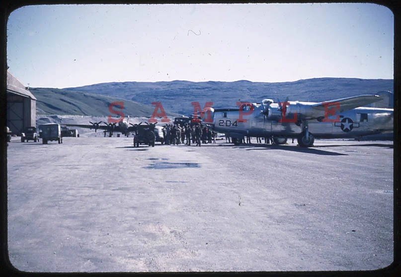B-24 2-D-4 (Red Border KCh)-t.webp