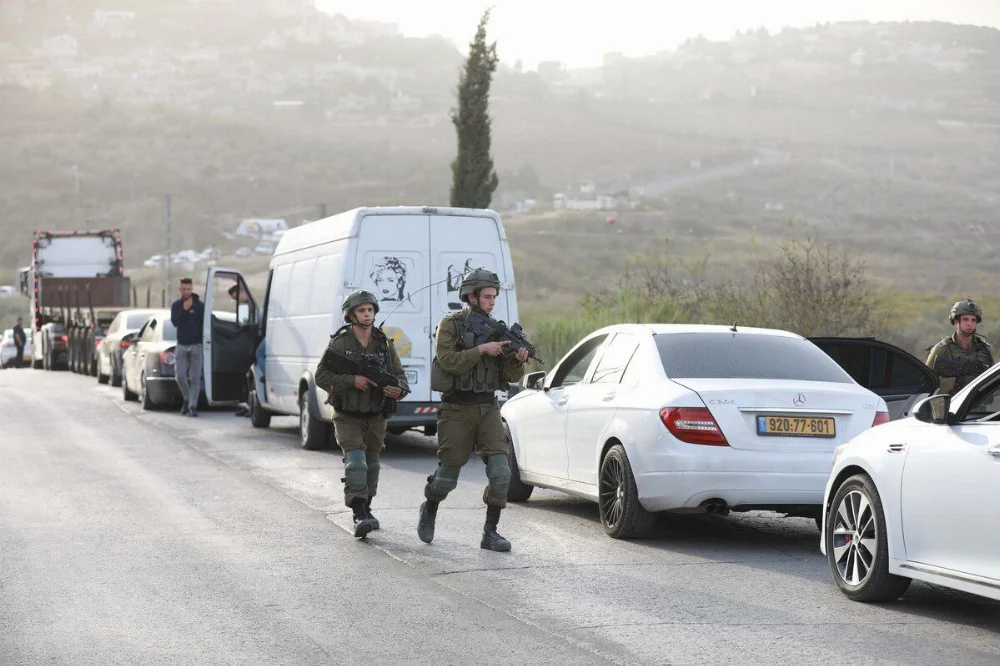 BANKS_NABLUS_UNDER_HEAVY_CONTROL_OF_ISRAELI_FORCES.jpg