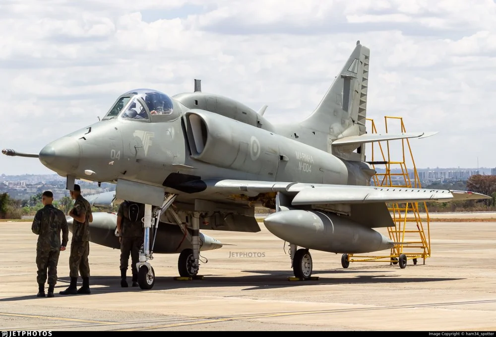 Brazil Navy AF-1B (N-1004, 14554) at Brasília Juscelino Kubitschek Int'l (3 September 2023).jpg