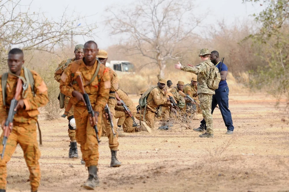 catics_training_in_Burkina_Faso_022817-A-ZF167-100.jpg