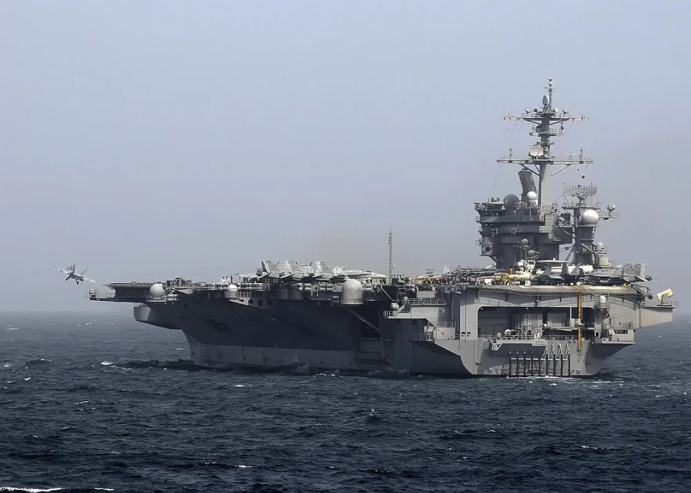 CVN-70-USS-Carl-Vinson005.webp