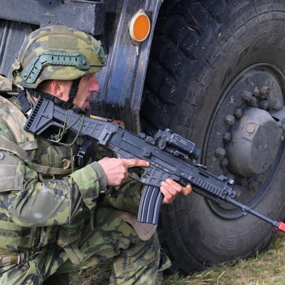 czech_defence~p~CWDbIOtAHoV~3.webp