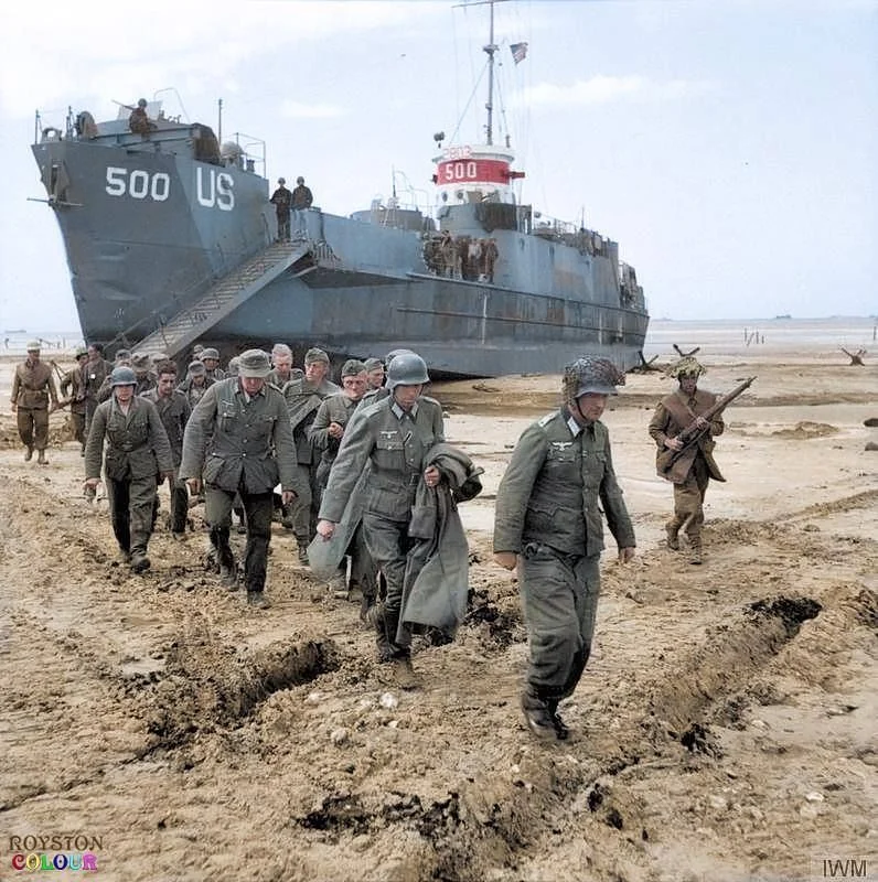 D-DAY-German-POWs004.webp