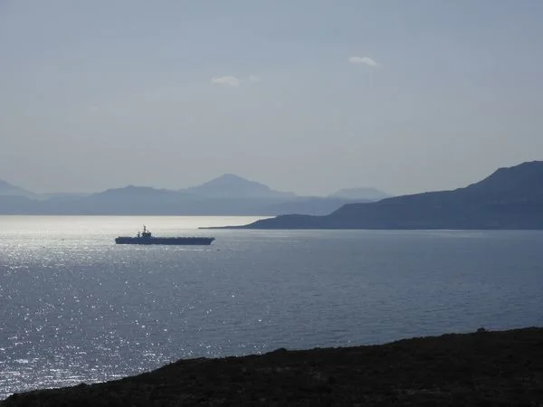 -D-Eisenhower-CVN-69-arrives-in-Souda-Bay-Greece-1.webp