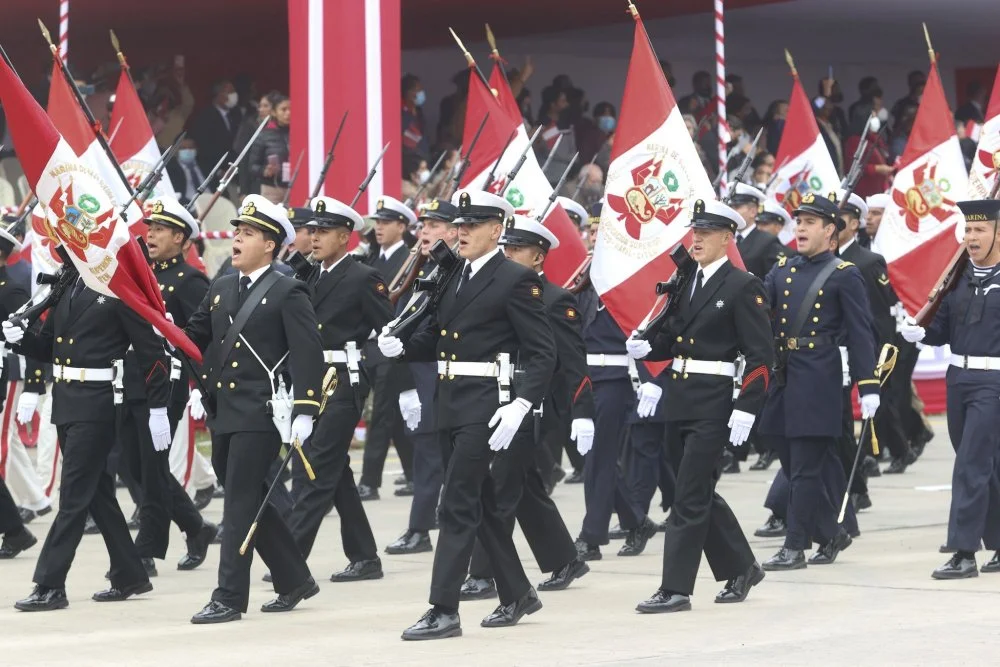 Desfile-militar-Peru-16.webp