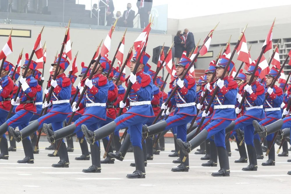 Desfile-militar-Peru-27.webp