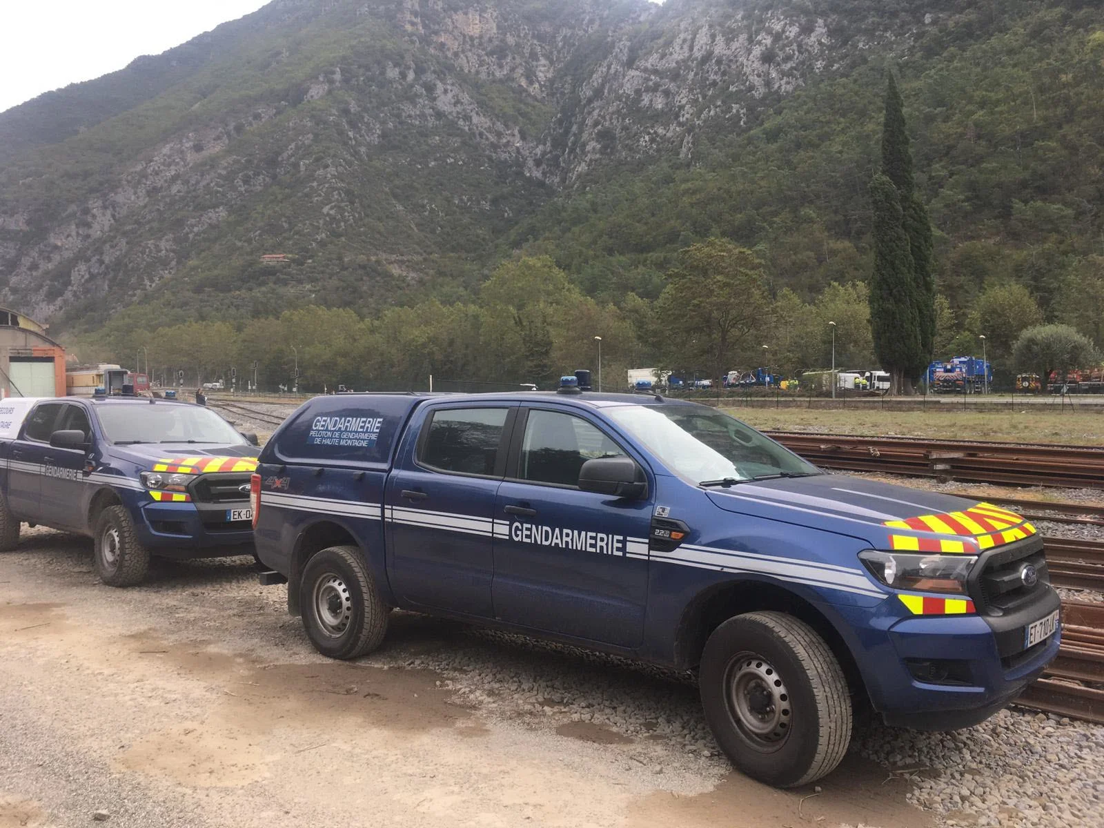 deux-equipages-des-pghm-d-annecy-et-de-chamonix-ont-rejoint-la-vallee-de-la-vesubie-lundi-5-o...webp