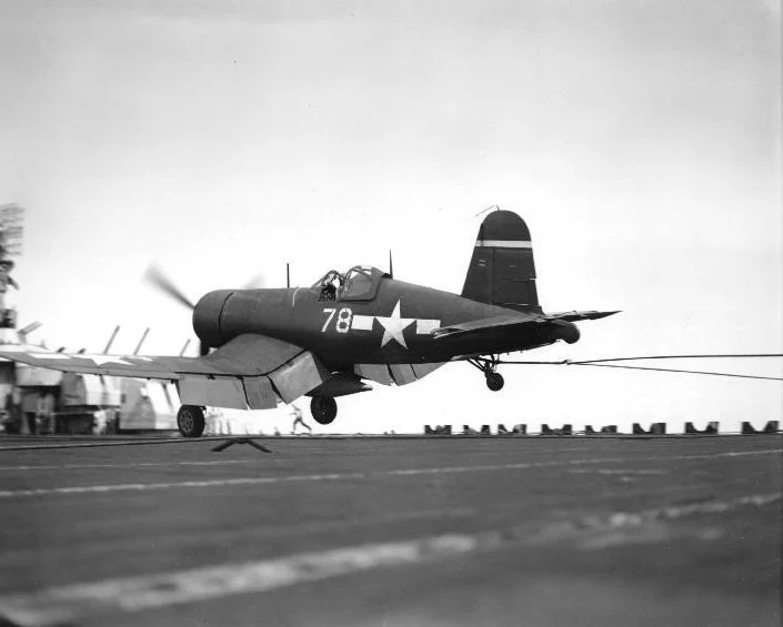 F4U%20Corsair.webp