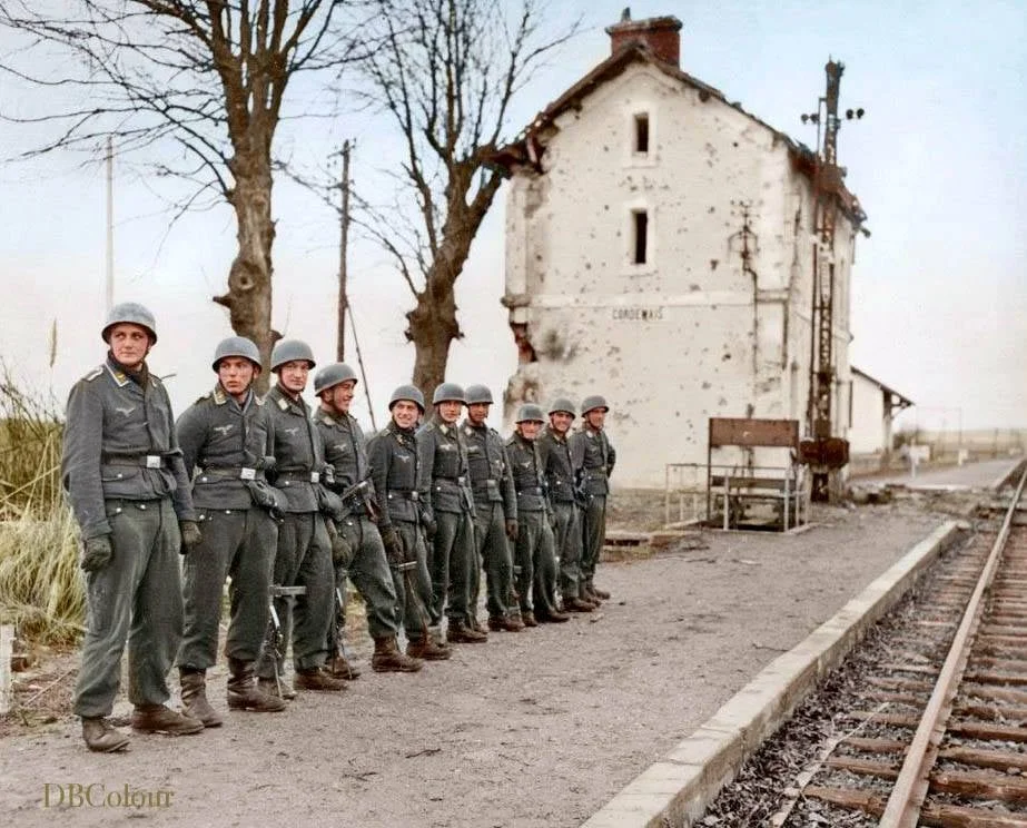 Fallschirmj-ger-Paratroopers-of-the-St-Nazaire.webp