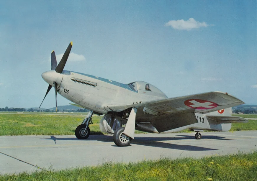 flugzeug-p-51-d.webp