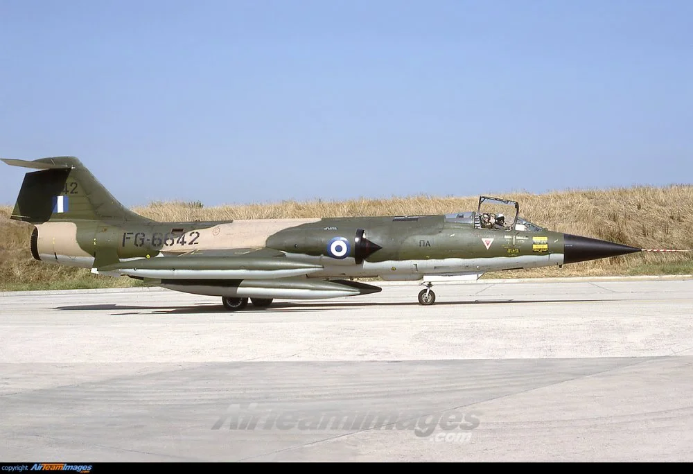 Greek RF-104G (6642) of 336 Mira at Rimini AB, on Sqn exchange with 102 Gruppo, 5 Stormo (Sep...webp