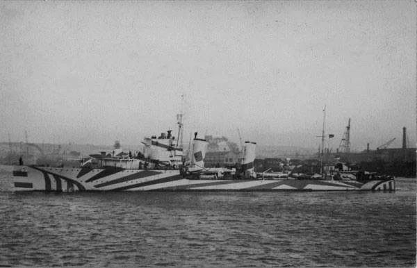 HMS+Acasta+in+camouflage.jpg