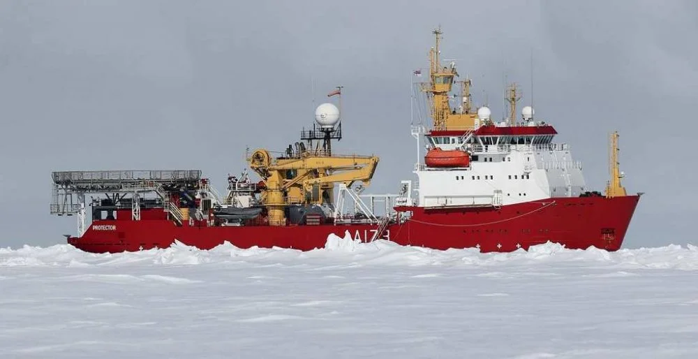 HMS-Protector-Arctic-ice-1536x788.jpg