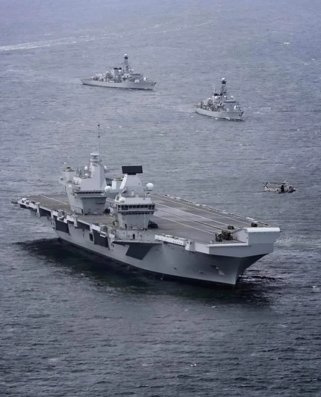 HMS-Queen-Elizabeth-435324.webp