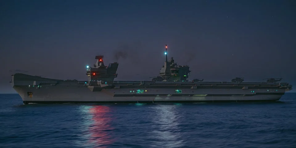 HMS-Queen-Elizabeth-546754745.webp