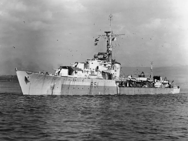 HMS_Chevron_1945_IWM_FL_8019.webp