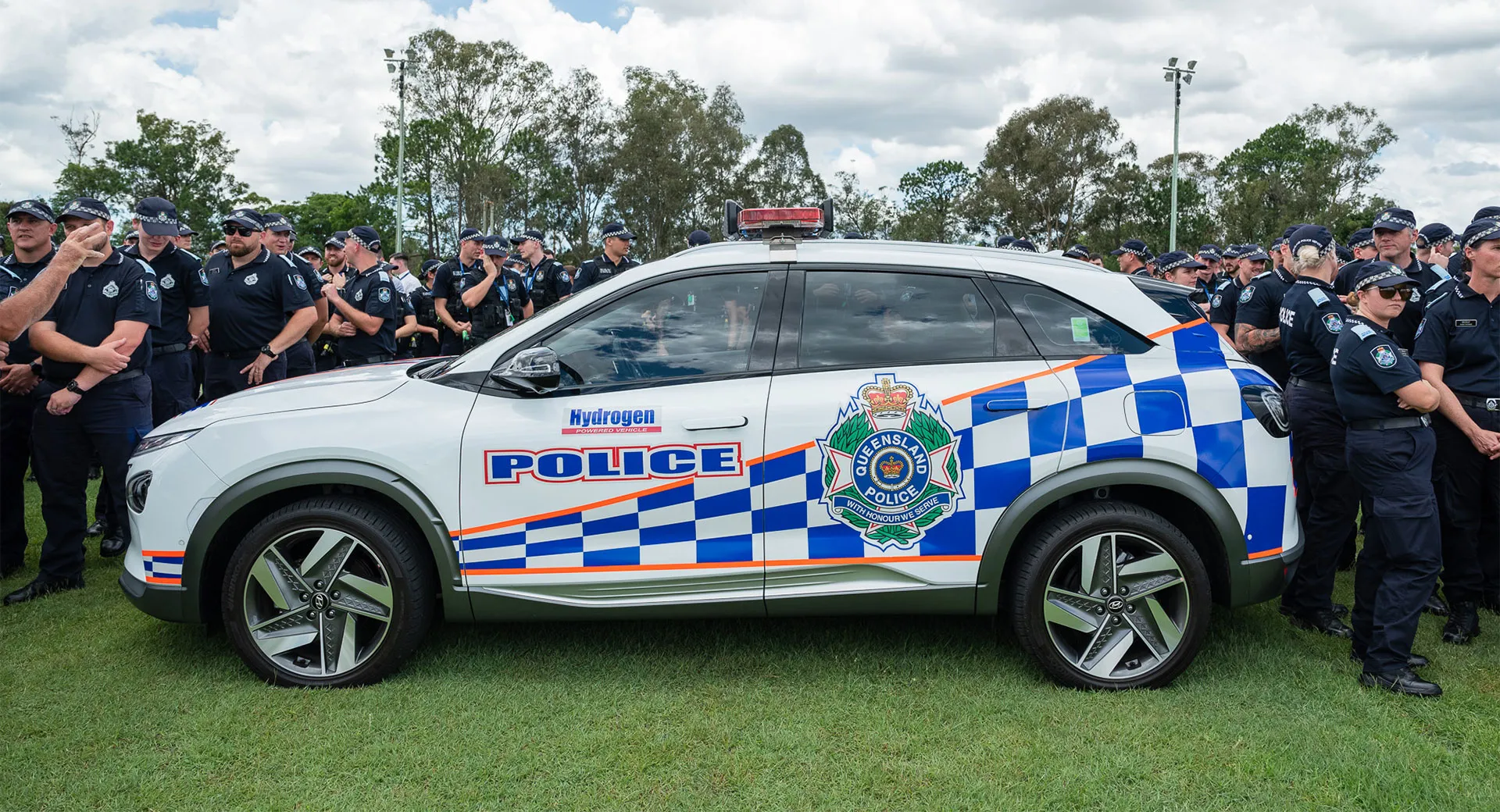 Hyundai-Nexo-Police.webp