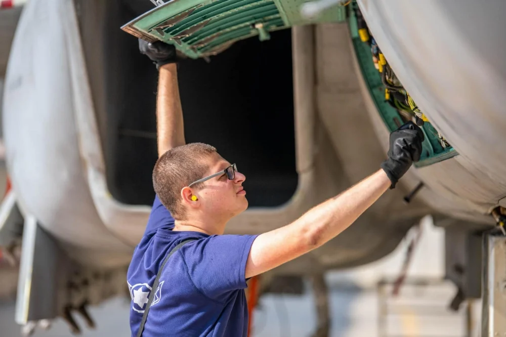 IAF-F-15-BAZ-EAGLE004.webp