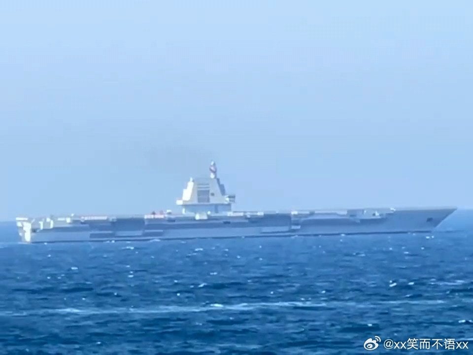 ian-carrier-undergoing-sea-trials-v0-0177sw8j08yc1.jpg