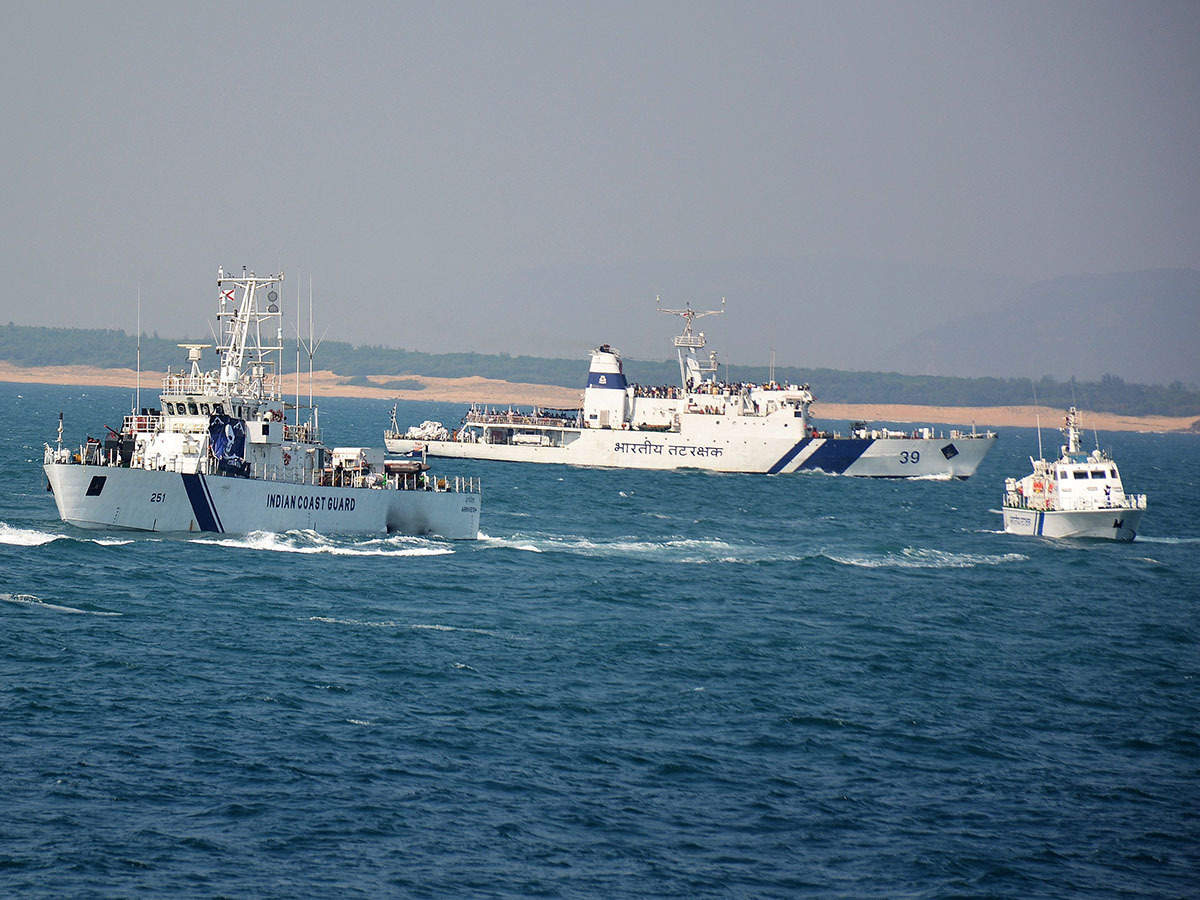 indian-coast-guard-fast-patrol-vessel-icgs-kanaklata-barua-commissioned-in-kolkata.jpg