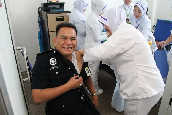 ipk_vaccinations_1.jpg