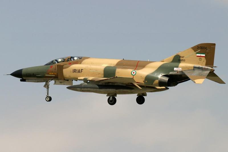 Iranian-F-4-Phantom.jpg