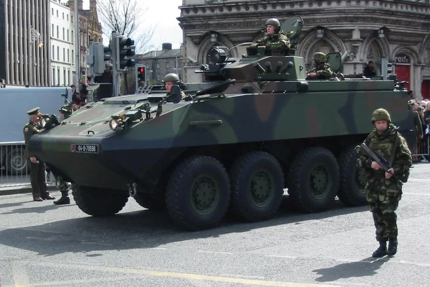 Irish_Army_Mowag_Piranha.webp