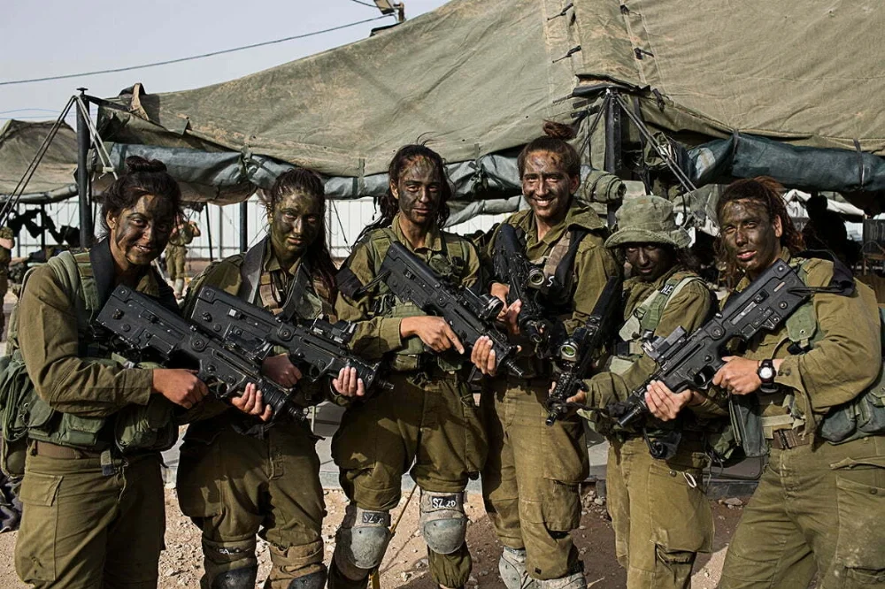 israel-mostly-female-caracal-battalion.webp