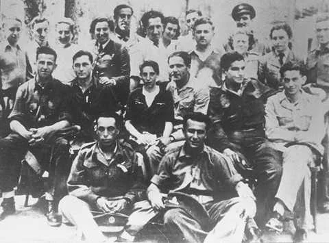 Jewish Brigade parachutists (Haviva Reik, center) Israel ww2jpg.webp