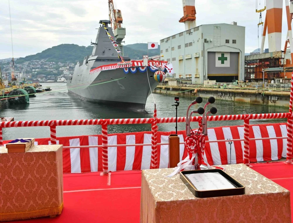 JMSDF_to_launch_the_third_Mogami_class_JS_Noshiro.webp