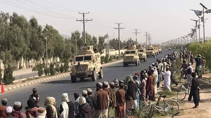 Kandahar Taliban parade1.jpg
