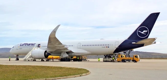 landung-falkland-airbus-a350-lufthansa-8.webp