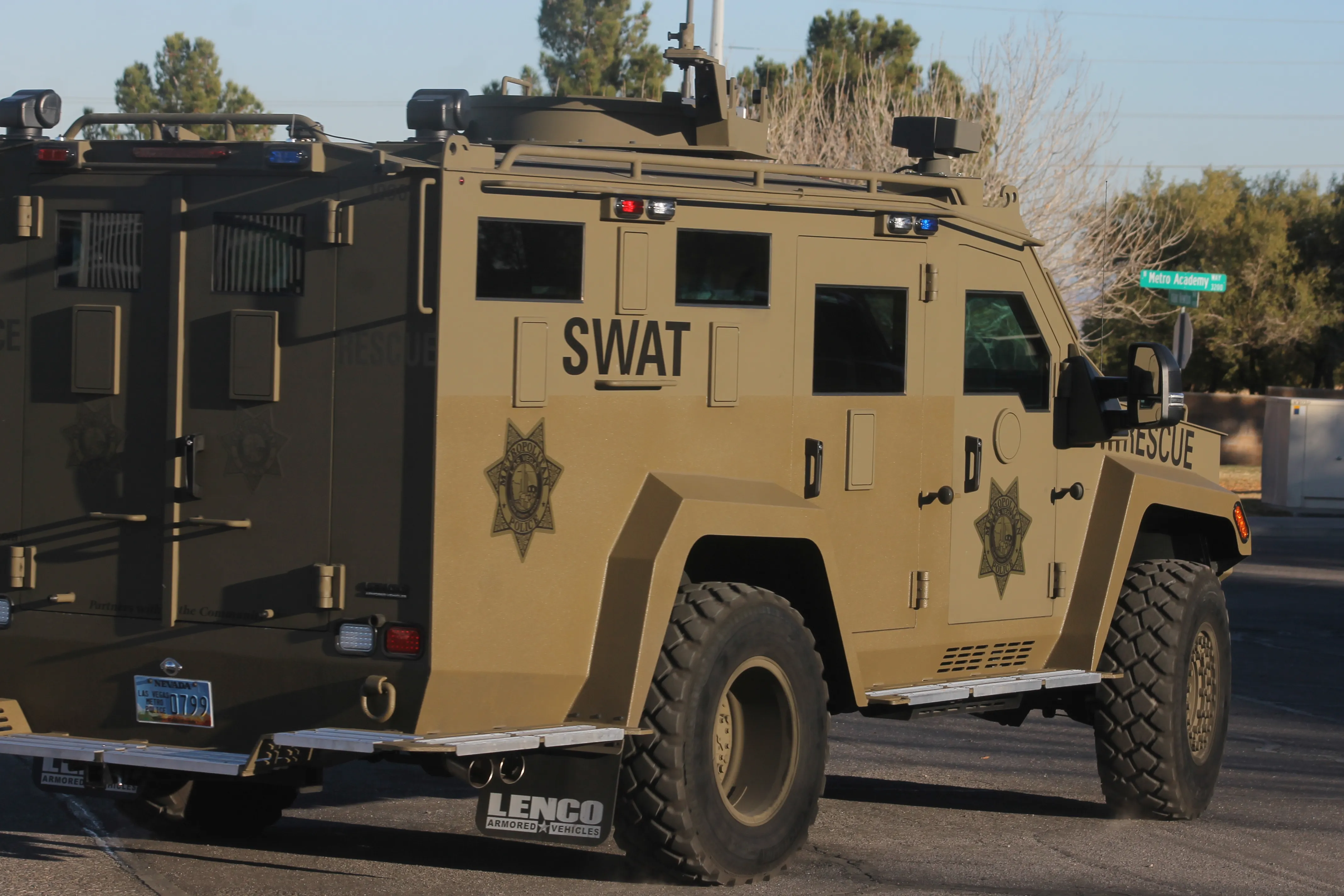 LVMPD_SWAT_Bearcat_Leaving_%282%29_-_LEAD_2020.webp