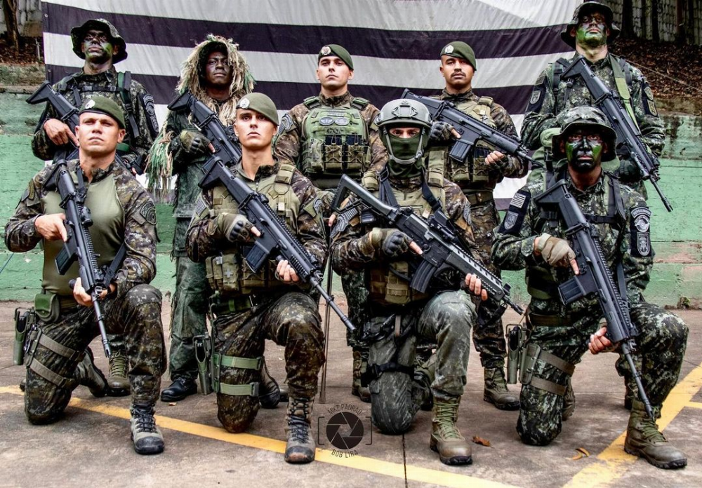 m-brazilian-commandos-and-special-v0-1hja6rrk8lz91.png